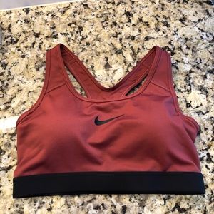 NWT Nike sports bra